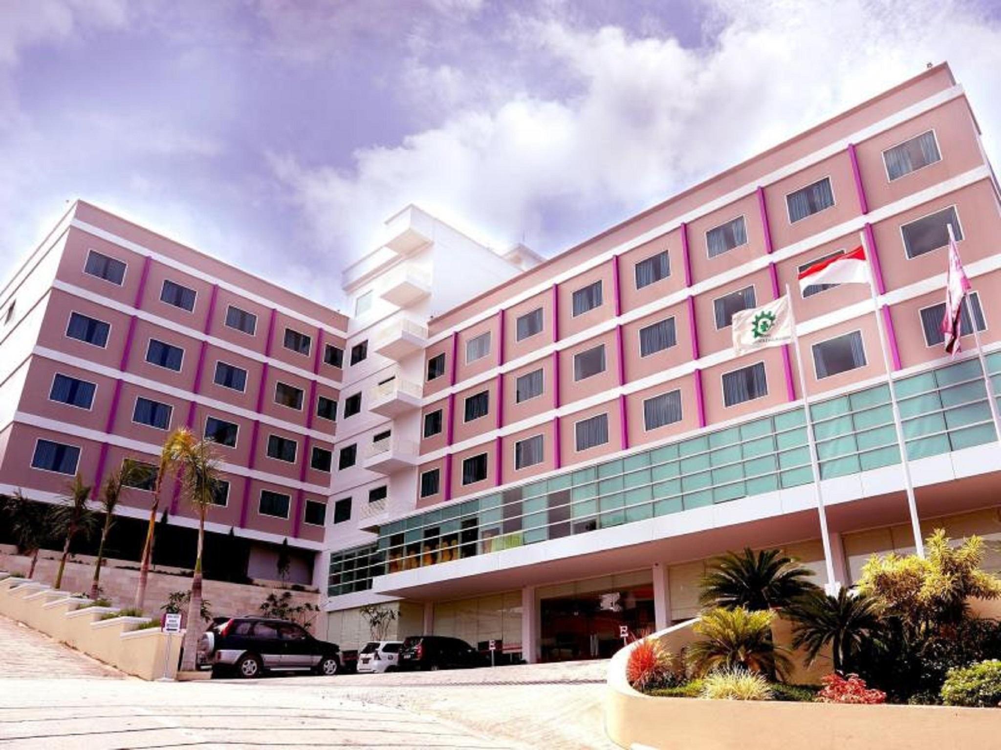 D'Primahotel Balikpapan Extérieur photo